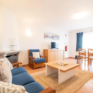 https://casa-nico-a-3-minutos-da-praia.hotelaalgarve.com