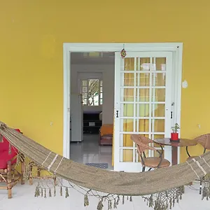 https://casas-amarelas-ingleses.santa-catarina-brasil.com